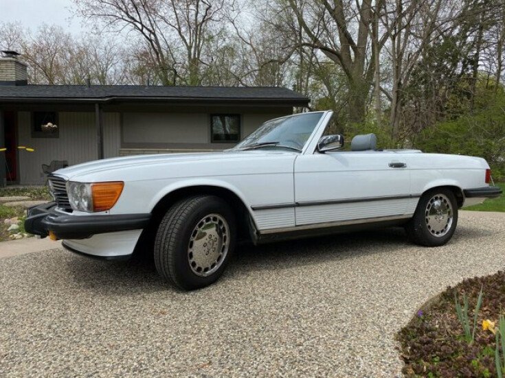 Thumbnail Photo undefined for 1988 Mercedes-Benz 560SL